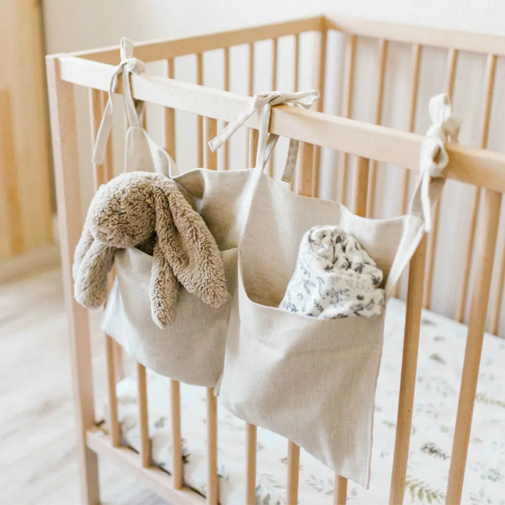 Sac de rangement suspendu en lin naturel pour lit bébé