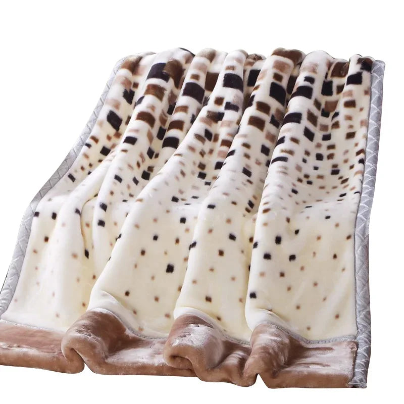 Fleece bedspread for a cozy winter