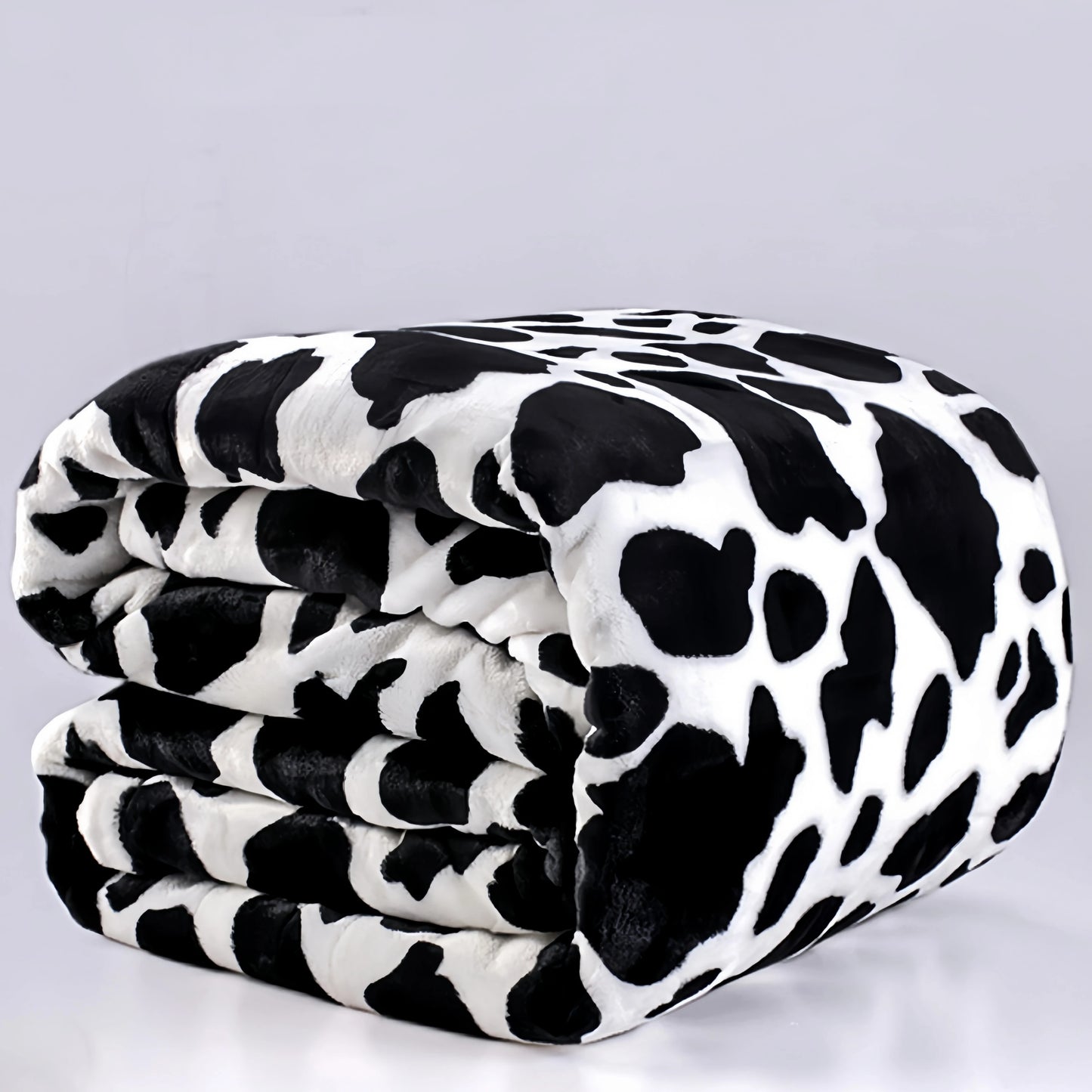 Double-sided cow pattern blanket