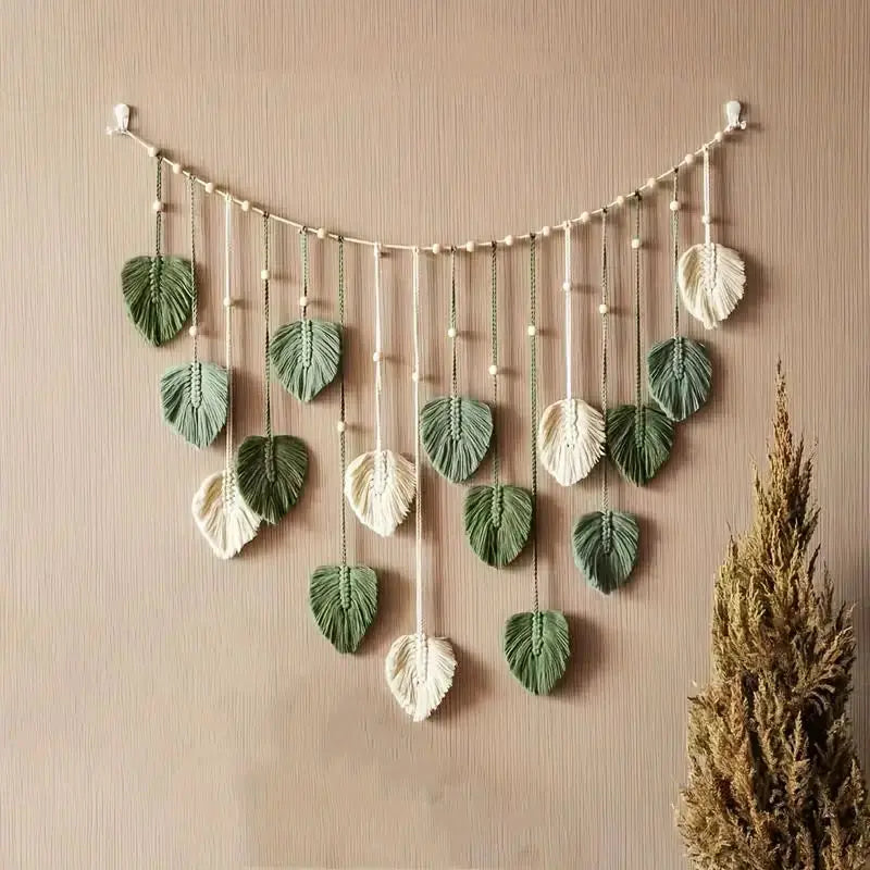 Suspension murale feuilles en macramé bohème et apaisante