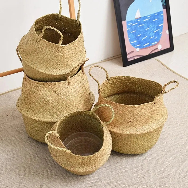 Foldable wicker storage basket