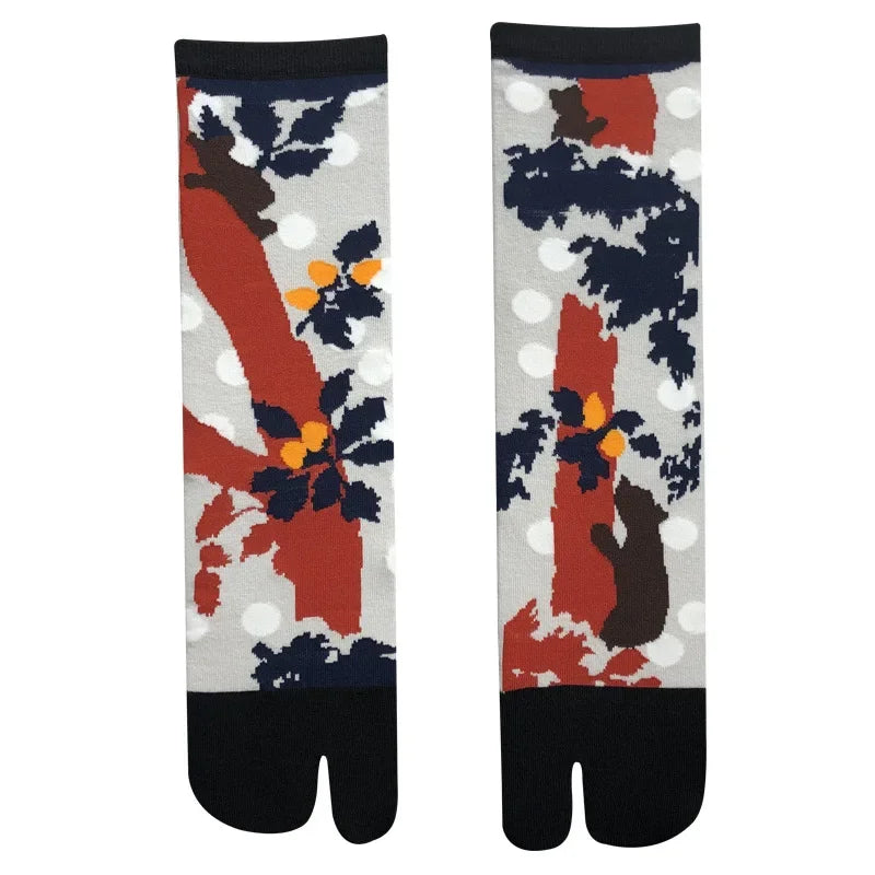 Japanese cotton mid-calf socks with two toes and cute patterns