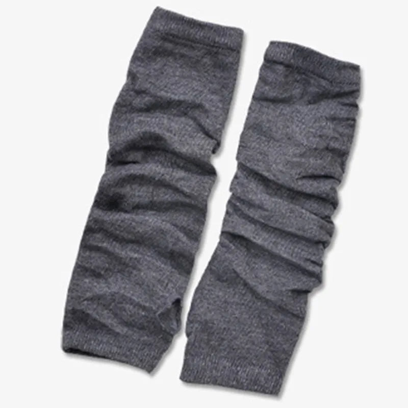 Long mittens in fine wool