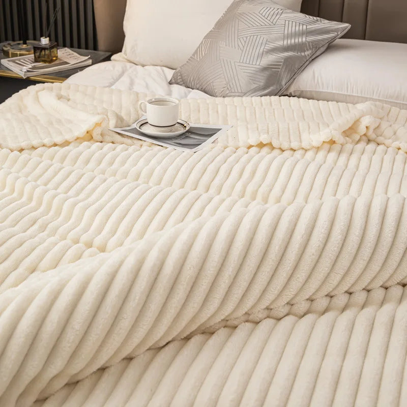 Double-sided imitation rabbit fur blanket