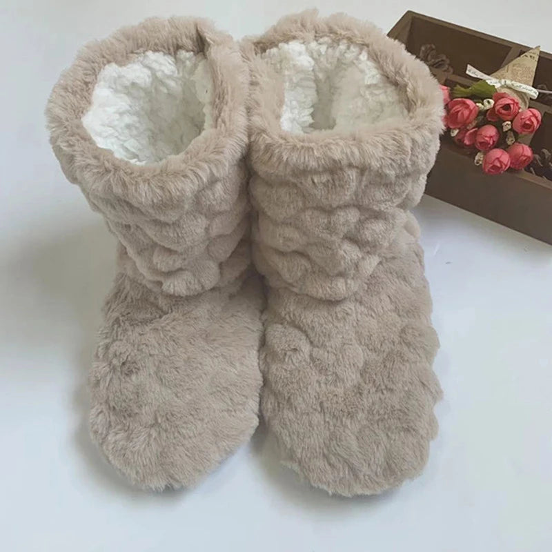 Thick winter slippers