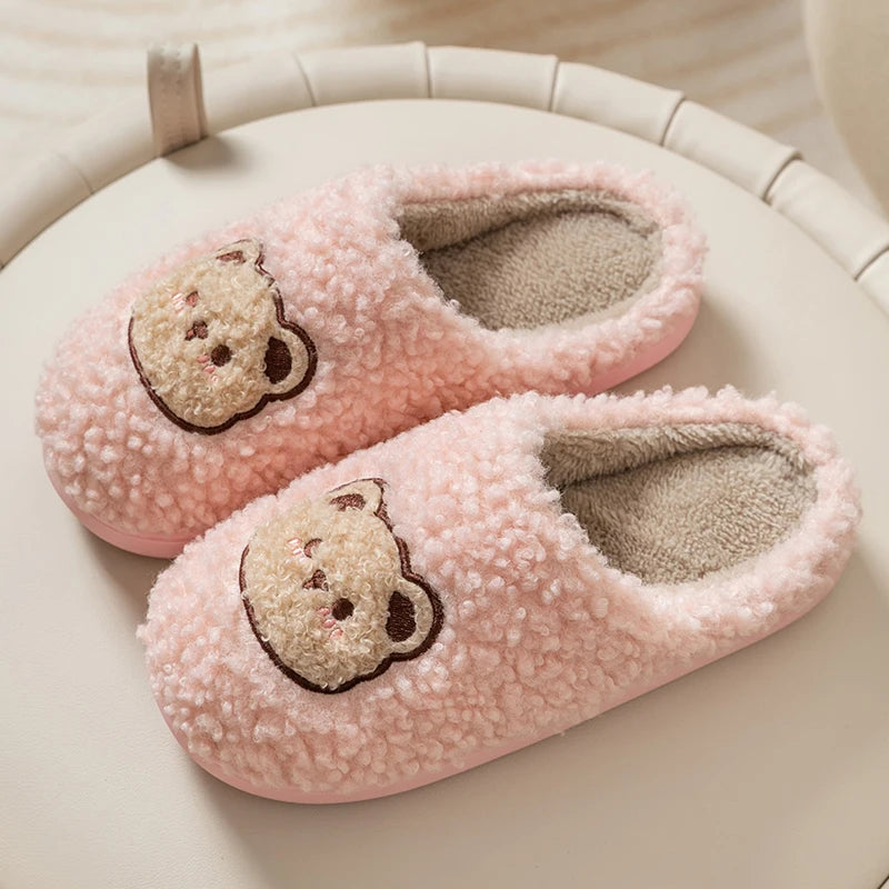 Chausson ours en peluche fluffy, doux et chaud pour toute la famille