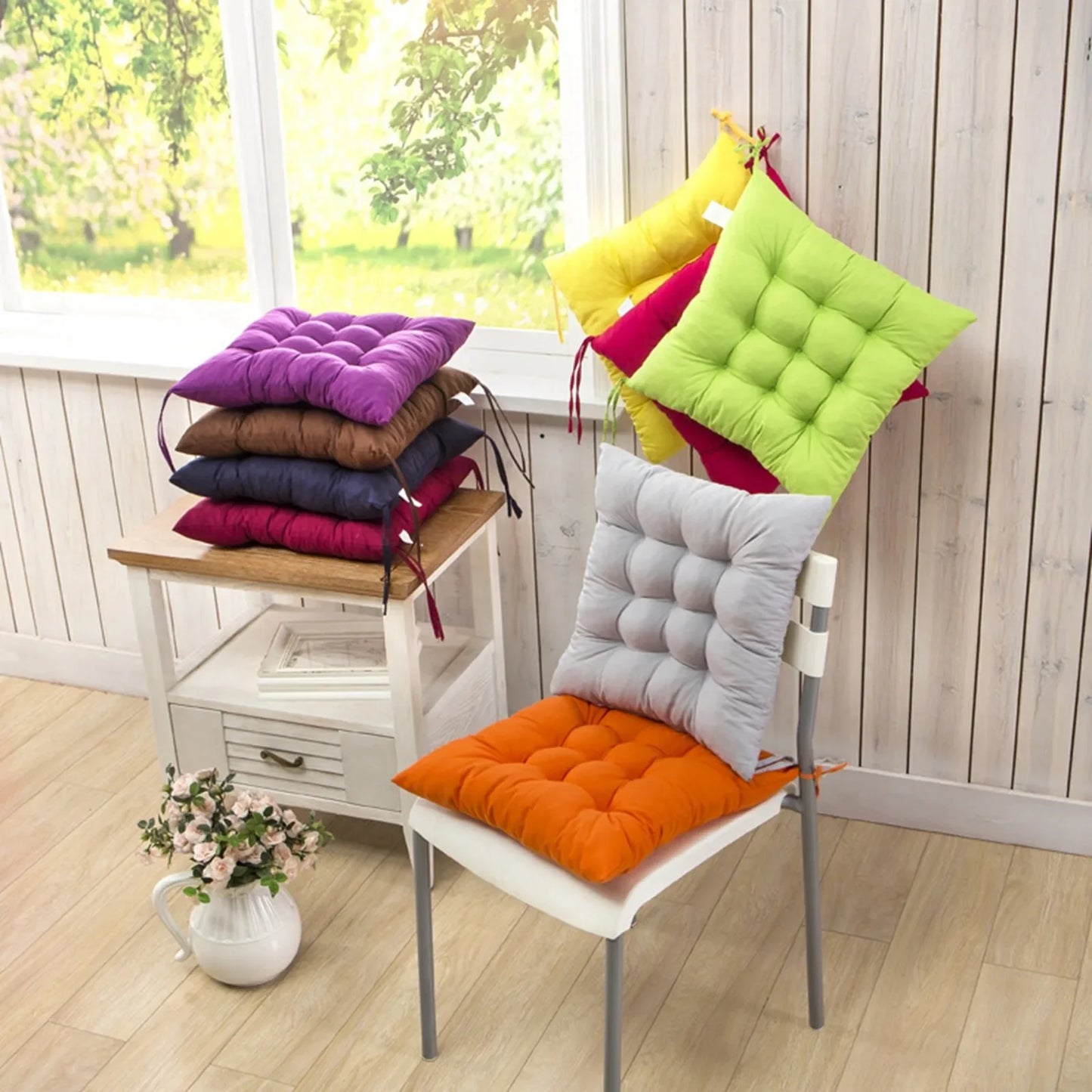 Non-slip square seat cushion