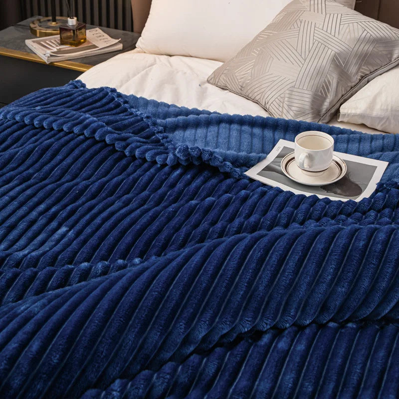 Double-sided imitation rabbit fur blanket