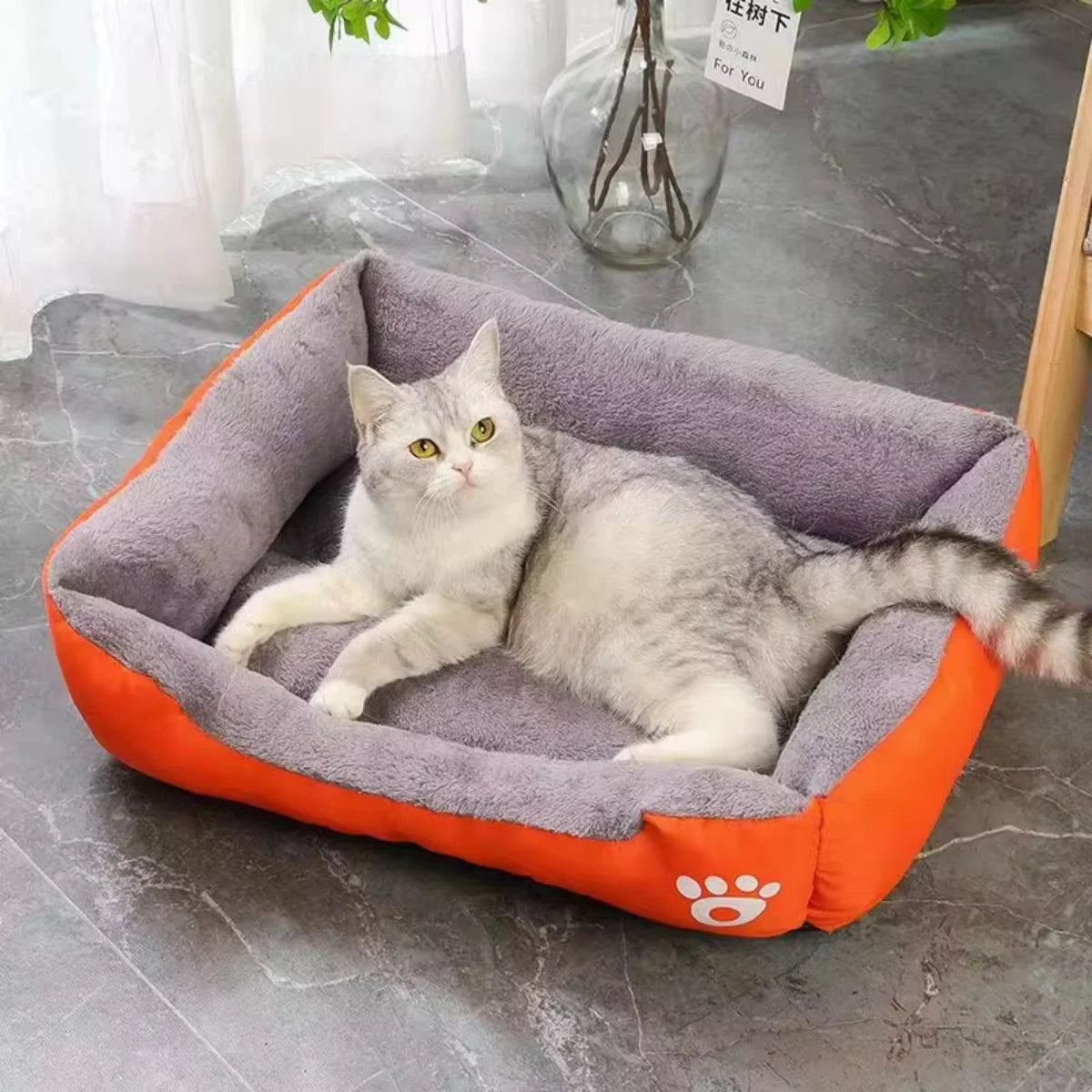 Lit douillet imperméable pour chien ou chat, 4 tailles disponibles