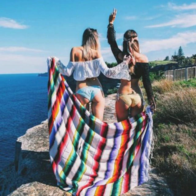 Plaid bohème tissé style mexicain pour plage ou déco ethnique