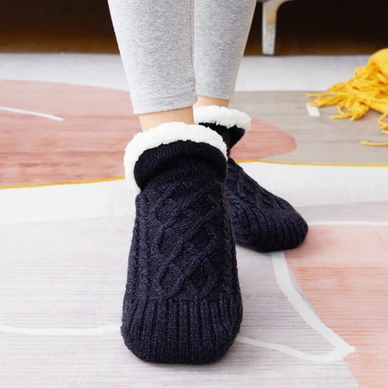 Thick, non-slip thermal slippers