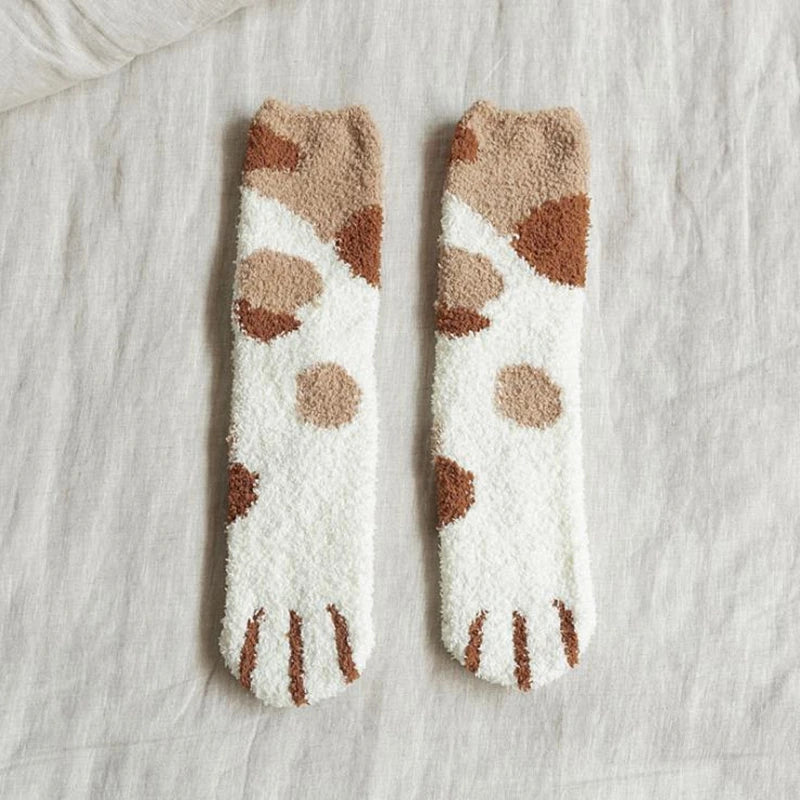 Cat Paw Socks – Kawaii and Comfortable Design