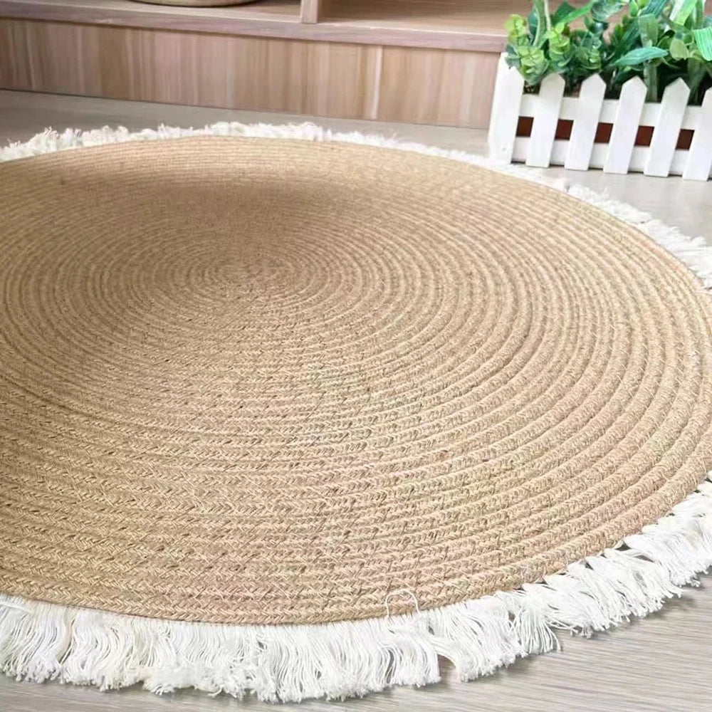 Round woven cotton rug with fringes, Nordic vintage style