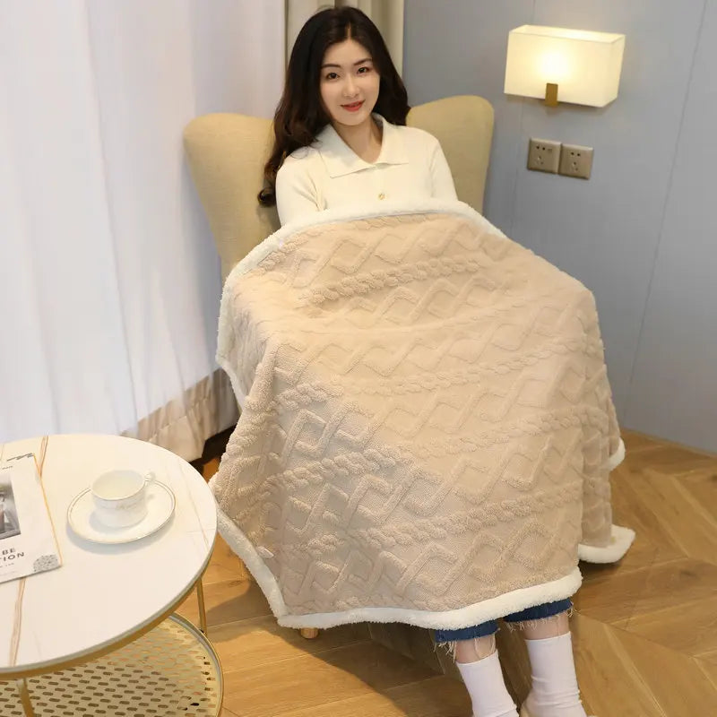 Cape - Soft and warm blanket with buttons