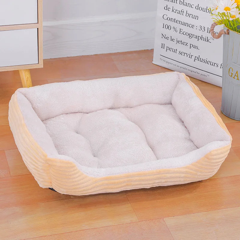 Lit douillet imperméable pour chien ou chat, 4 tailles disponibles