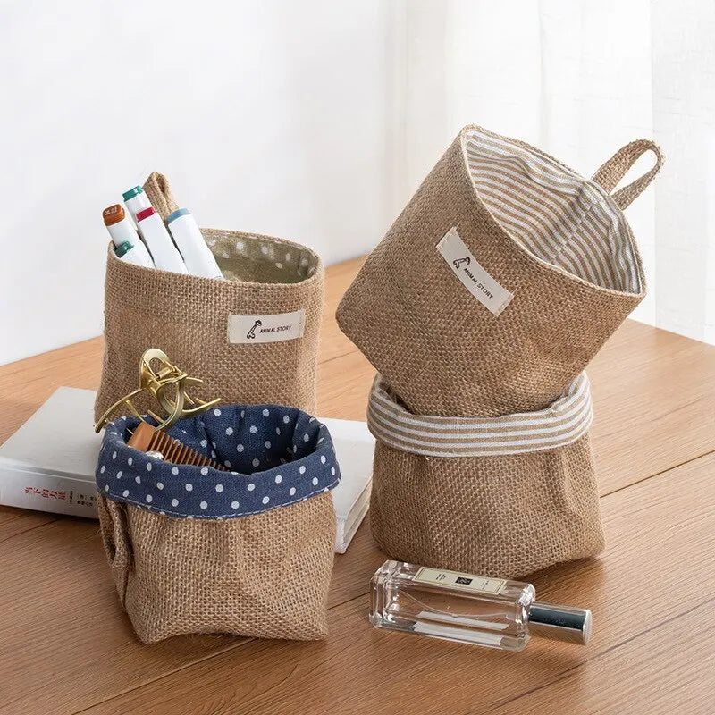 Cotton and linen hanging wall basket