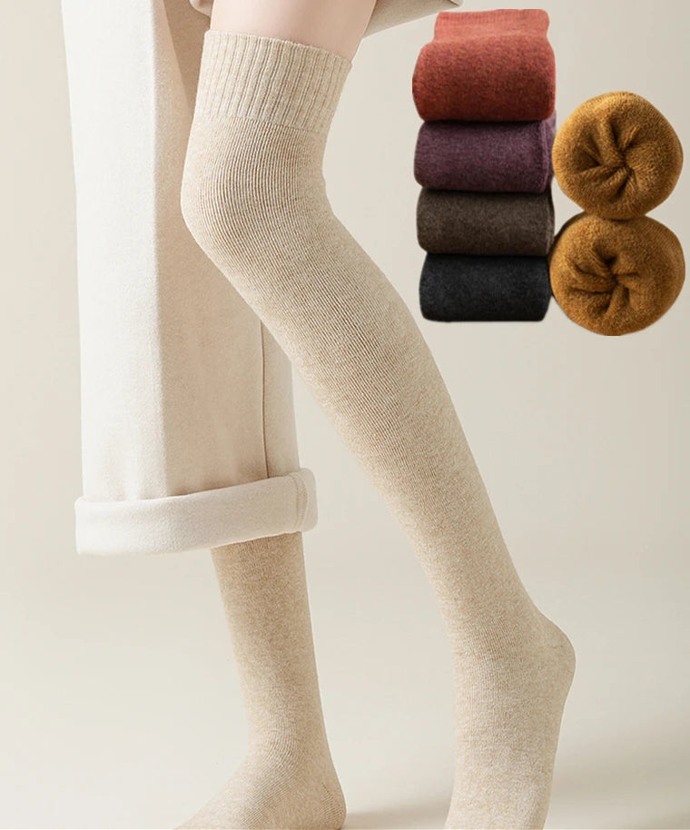 Coral velvet knee-high socks
