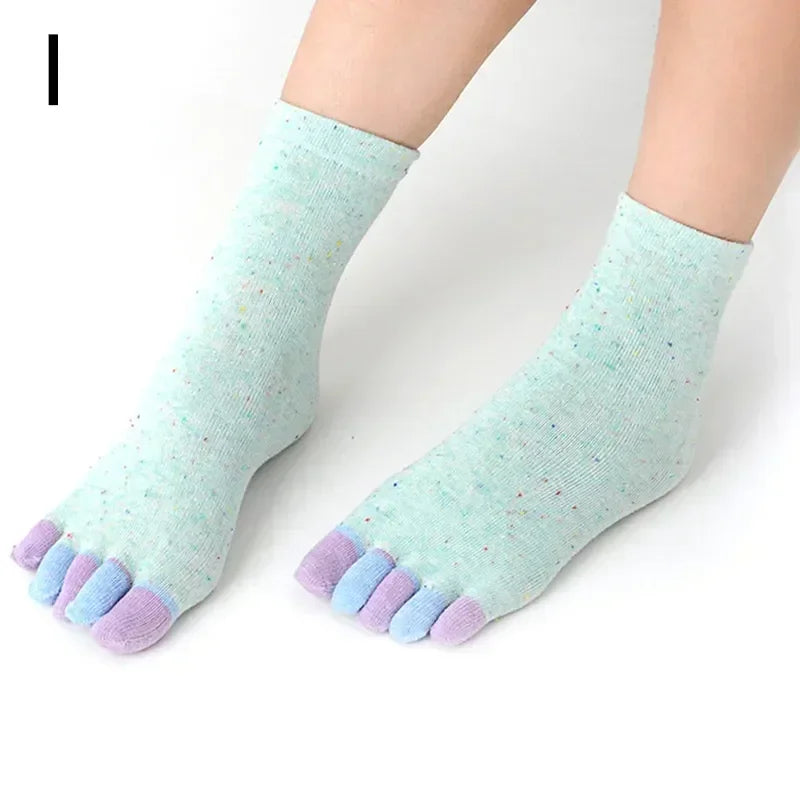Colorful and breathable 5-toe socks