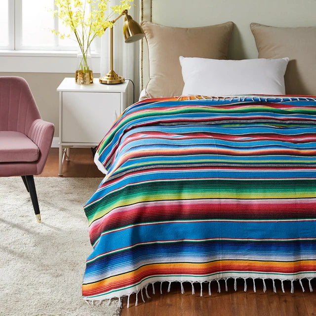 Plaid bohème tissé style mexicain pour plage ou déco ethnique