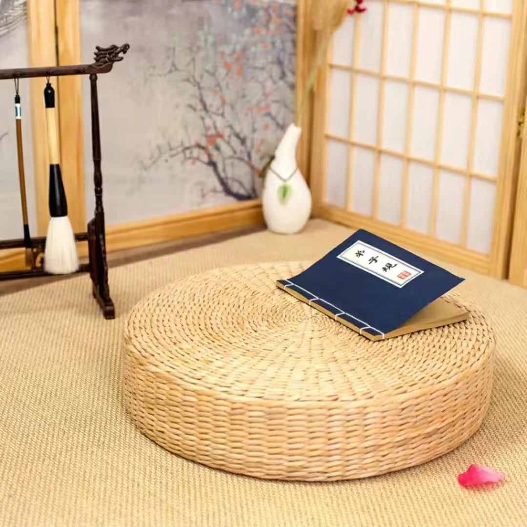 Round tatami cushion 40 cm in natural woven straw
