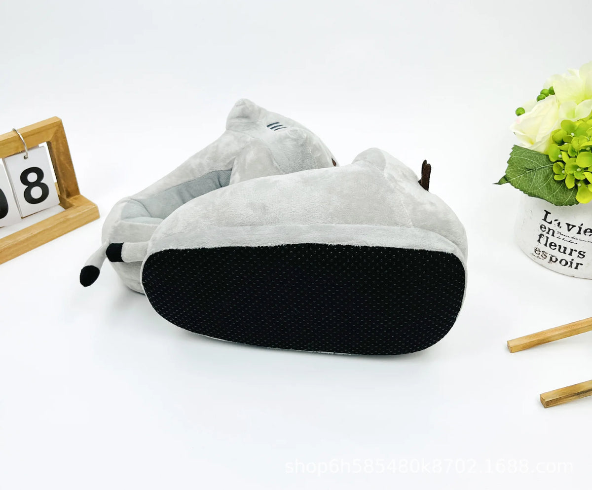 Chausson chat en peluche pour homme, le petit détail qui change tout
