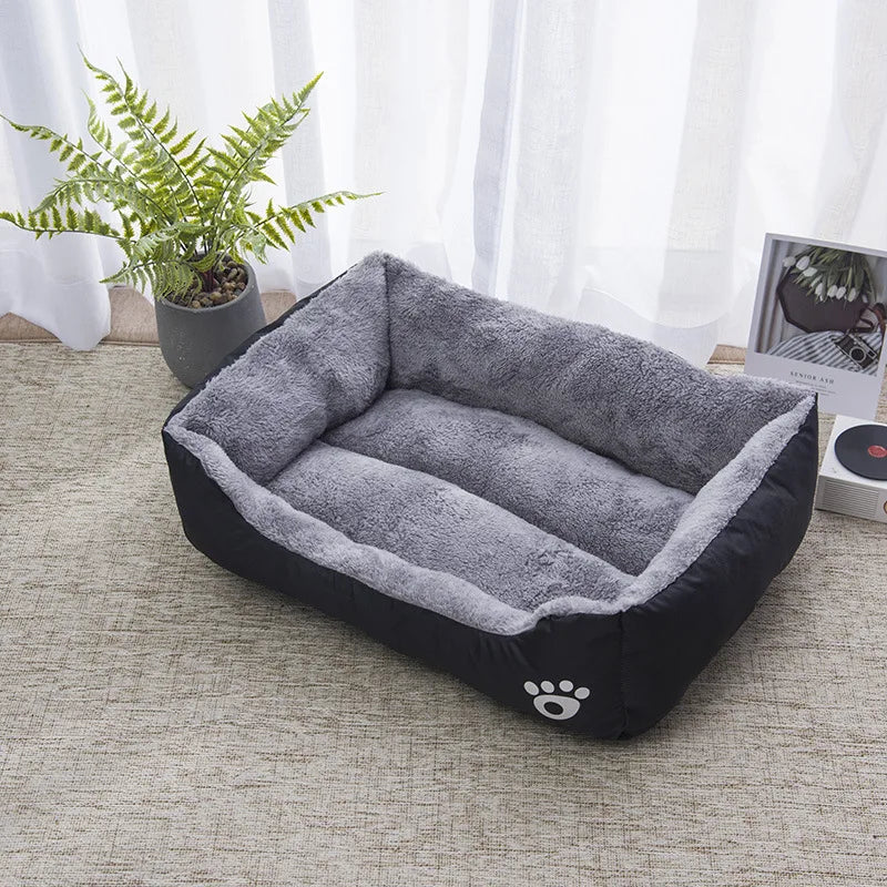 Lit douillet imperméable pour chien ou chat, 4 tailles disponibles