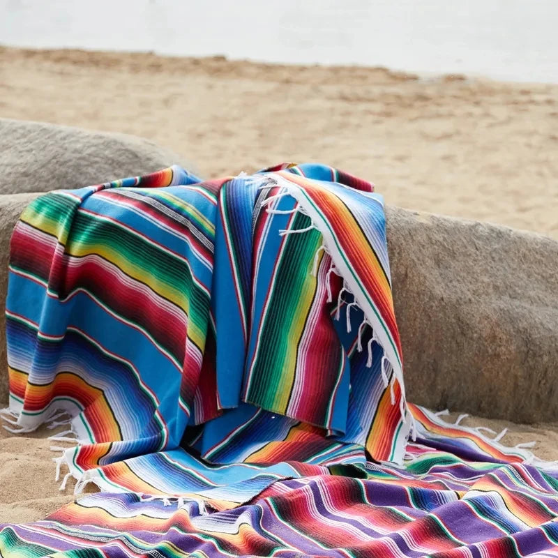 Plaid bohème tissé style mexicain pour plage ou déco ethnique