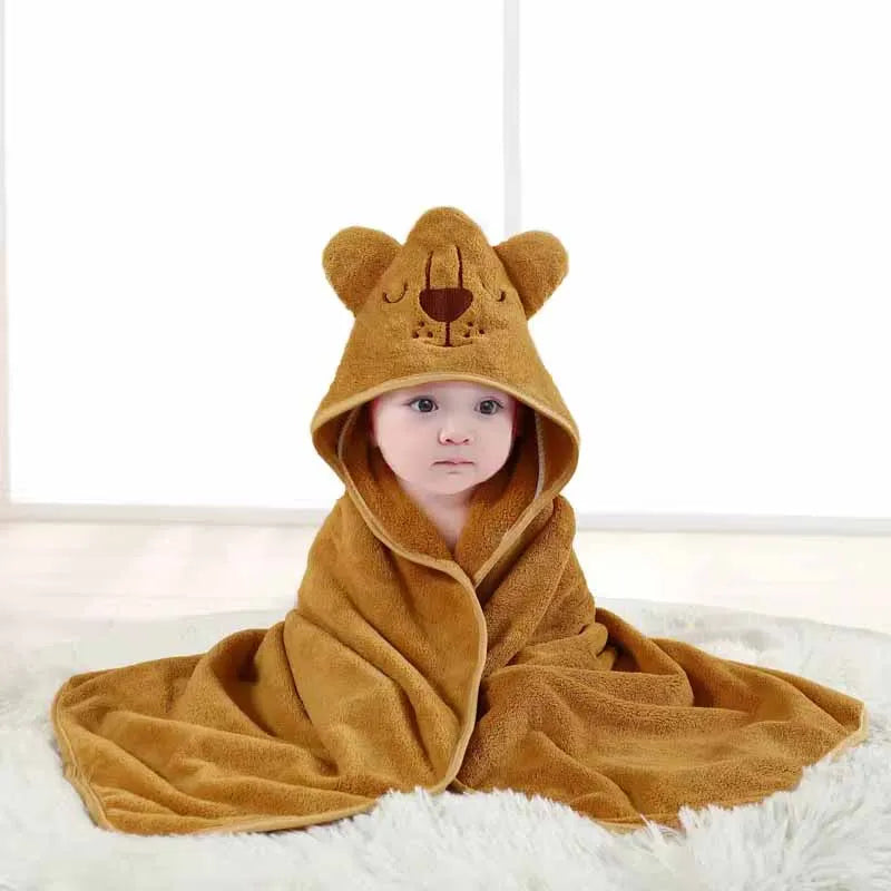 Baby bath cape in coral velvet, soft, warm and playful