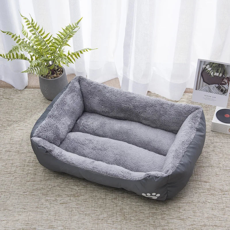 Lit douillet imperméable pour chien ou chat, 4 tailles disponibles