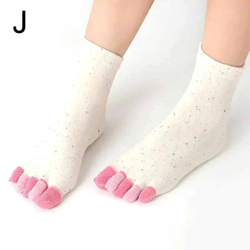 Colorful and breathable 5-toe socks