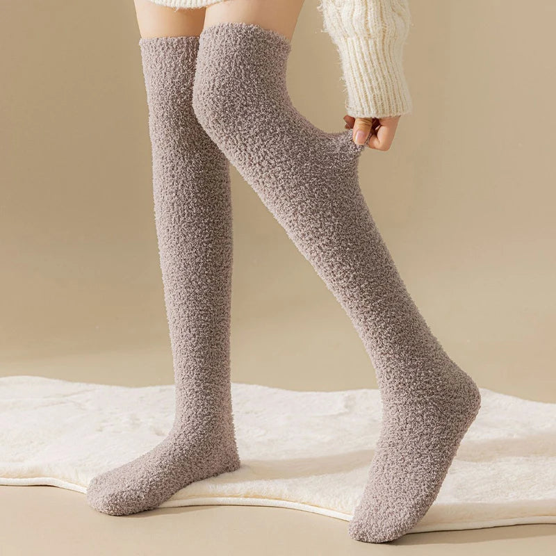 Thick long socks in soft fleece