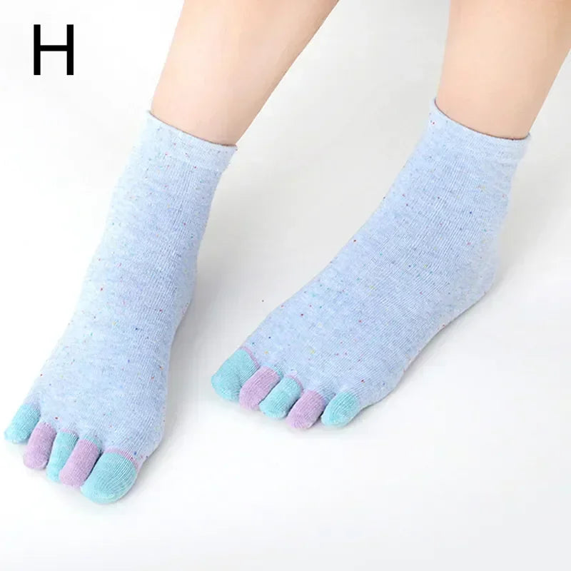 Colorful and breathable 5-toe socks