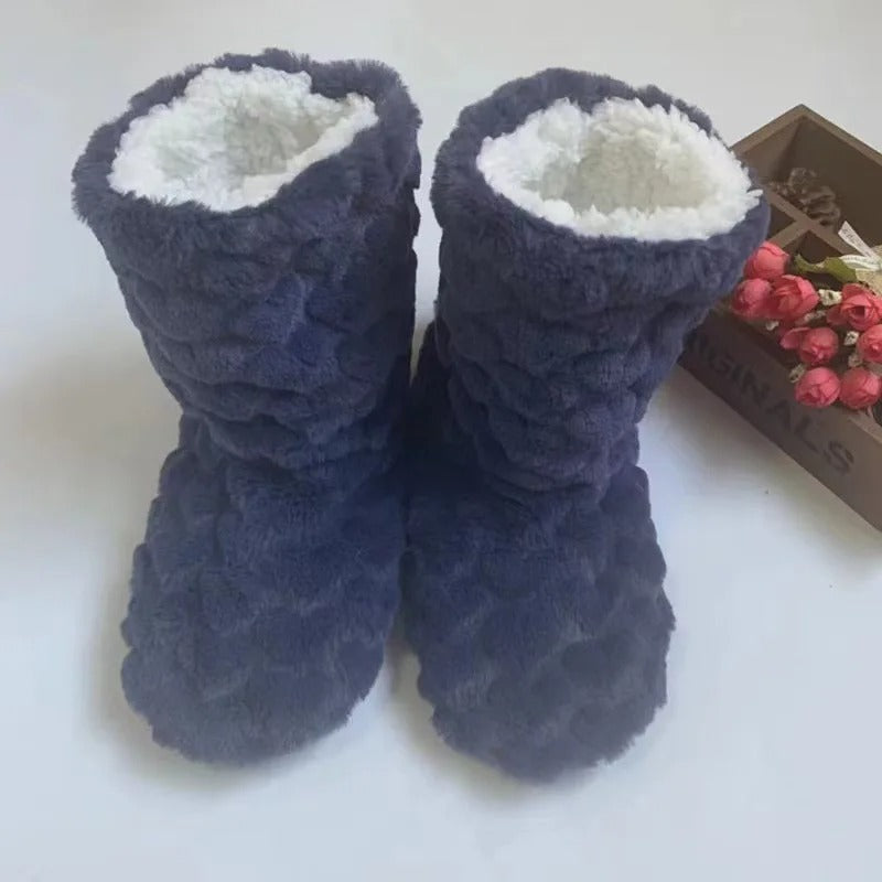 Thick winter slippers