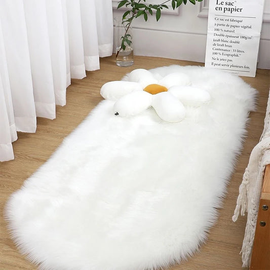 Soft oval faux fur bed runner