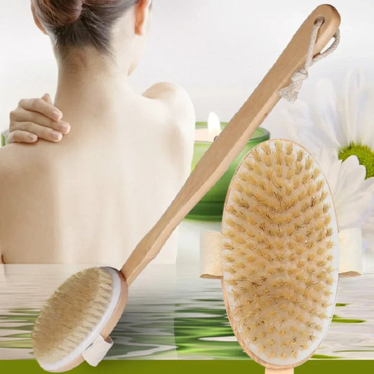 Brosse de bain en bois avec long manche