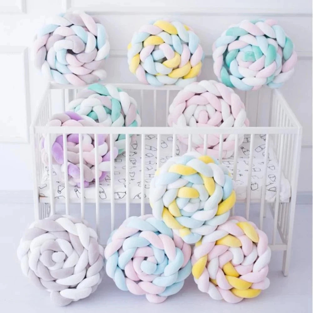 Tour de lit bébé tressé – Protection antichoc pour berceau et lit de bébé