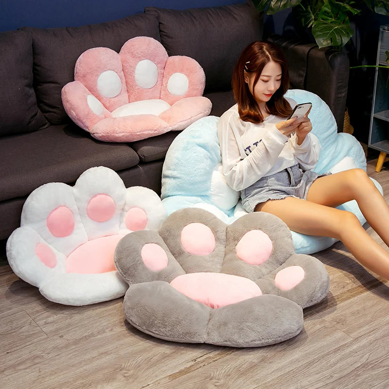 Tapis coussin peluche patte d'ours 70cm – Douceur cocooning