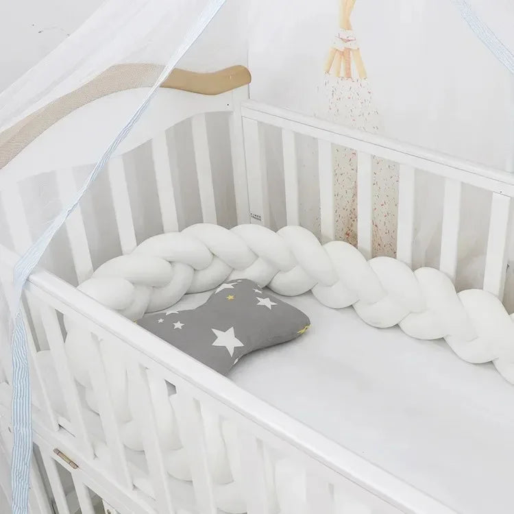 Tour de lit bébé tressé – Protection antichoc pour berceau et lit de bébé
