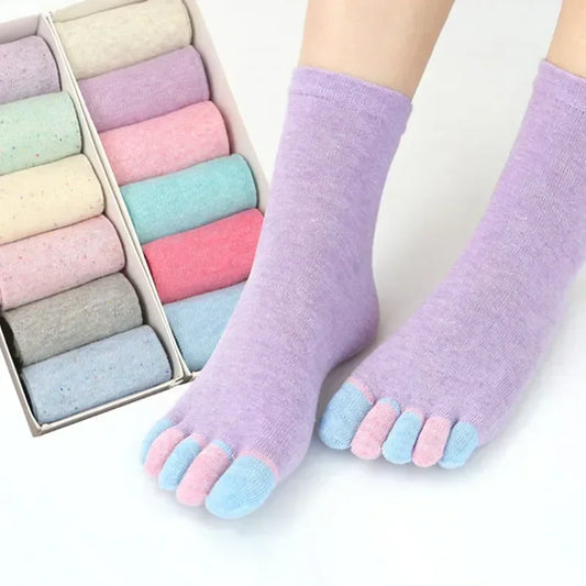 Colorful and breathable 5-toe socks