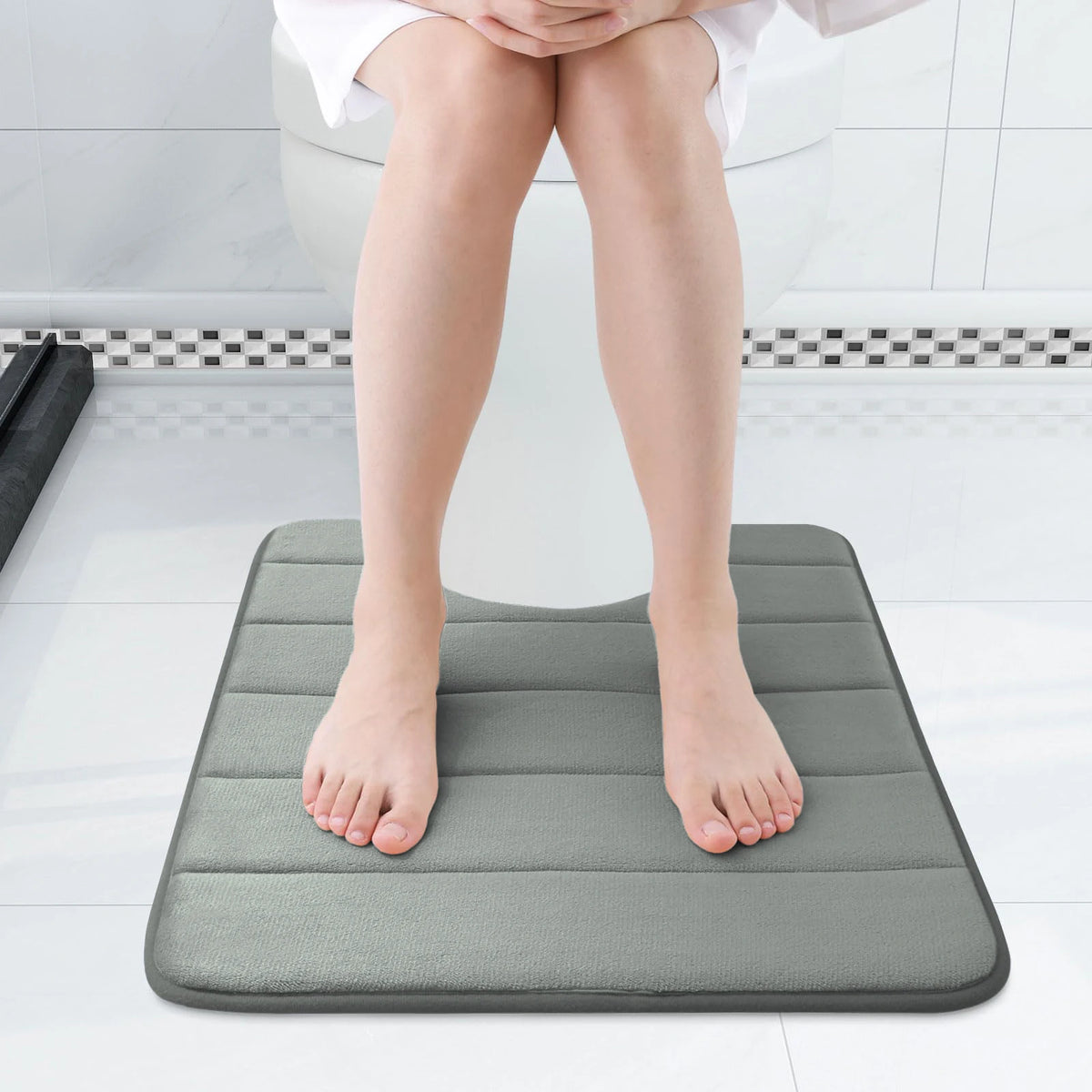 Tapis de Bain en U Mémoire de Forme – Antidérapant Absorbant 50×60 cm