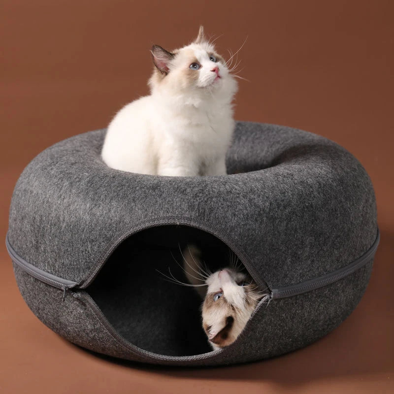 Tunnel donut en feutre pour chats – Jouet maison cosy et pliable