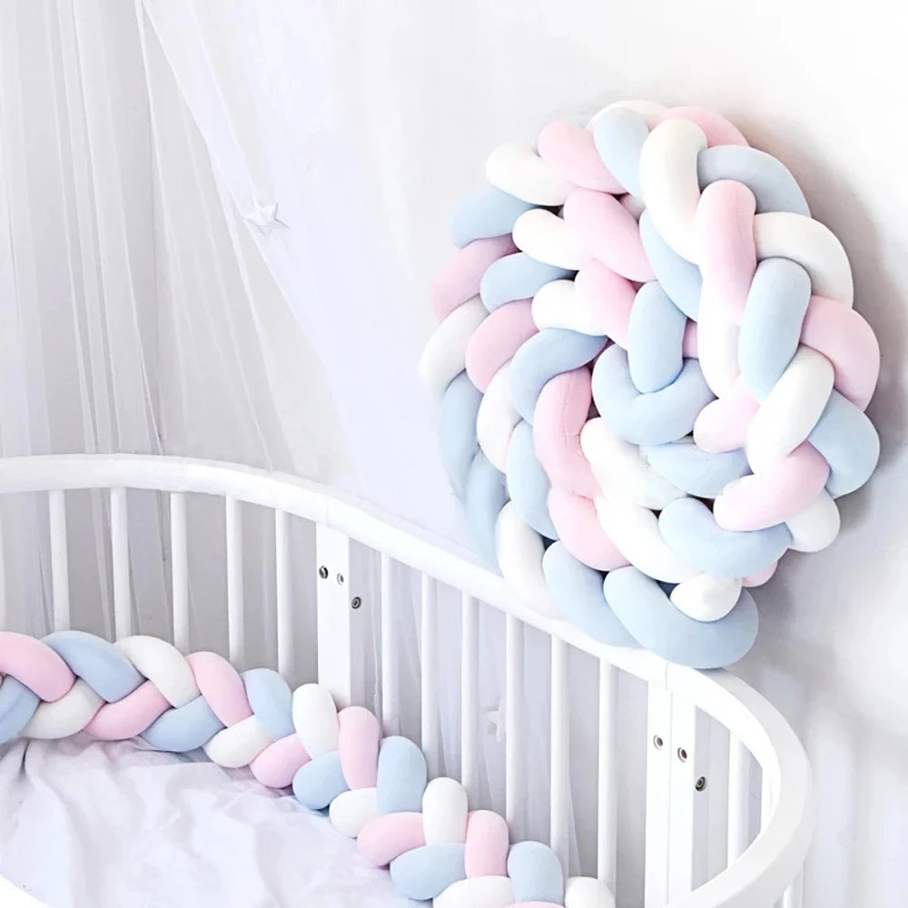 Tour de lit bébé tressé – Protection antichoc pour berceau et lit de bébé
