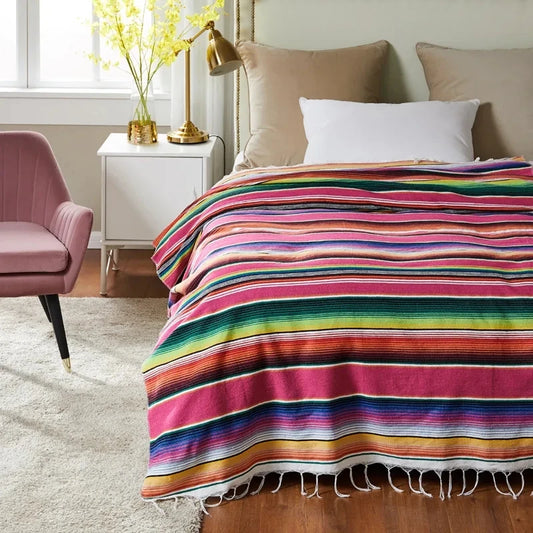 Plaid bohème tissé style mexicain pour plage ou déco ethnique
